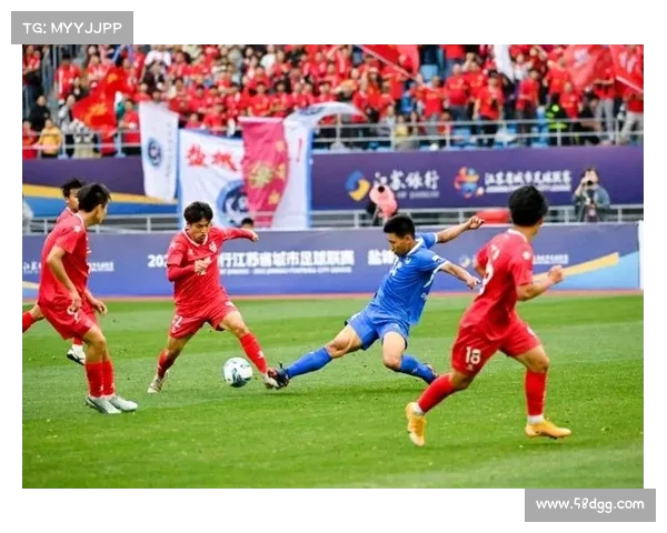 江苏省城市足球联赛创下中国业余足球赛事观众人数新纪录引发广泛关注